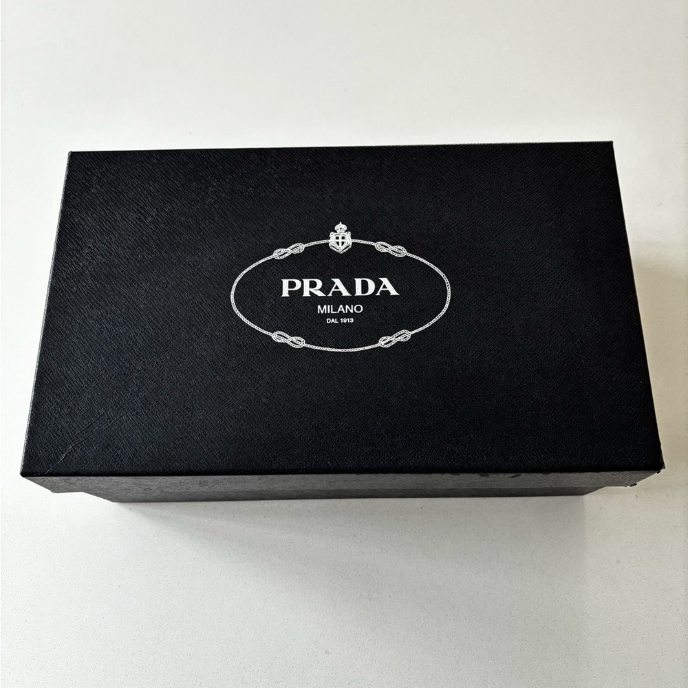 ‼️SOLD‼️
MENS PRADA saffiano leather loafers - Picture 10 of 11